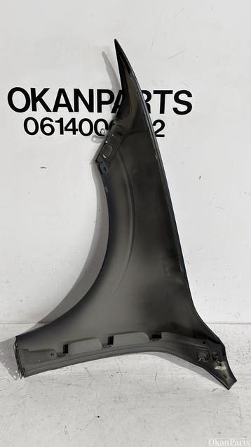 Volvo XC60 II rechter zijscherm voorscherm rechts 32297442, Ophalen, Gebruikt, Voor, Volvo