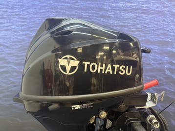 “ Tohatsu 8 | Buitenboordmotor | Elektrisch gestart “, 5 tot 10 pk, Viertaktmotor, Ophalen of Verzenden, Zo goed als nieuw