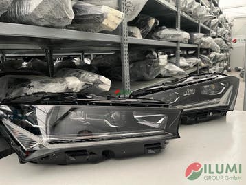 SKODA SUPERB IV 3P CRYSTAL KOPLAMP R L 3P1941016A,3P1941015A, Verzenden, Gebruikt, Skoda