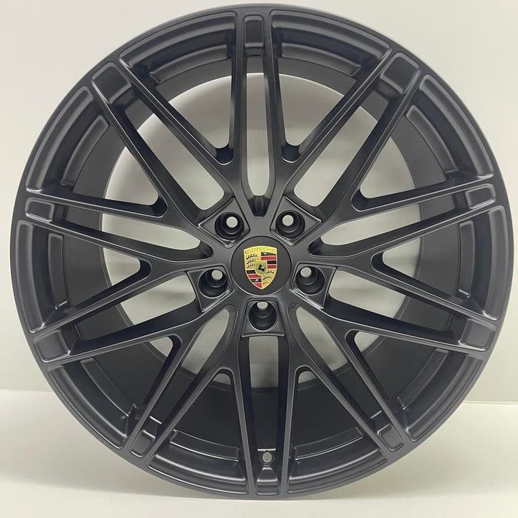 Porsche Macan IV (H2) ORIGINELE 22 RS Spyder GTS velgen, Auto-onderdelen, Banden en Velgen, Overige maten, Personenwagen, Gebruikt