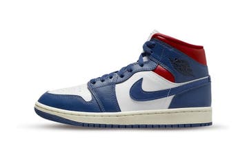 Jordan 1 Mid French Blue Gym Red (Womens), Nieuw