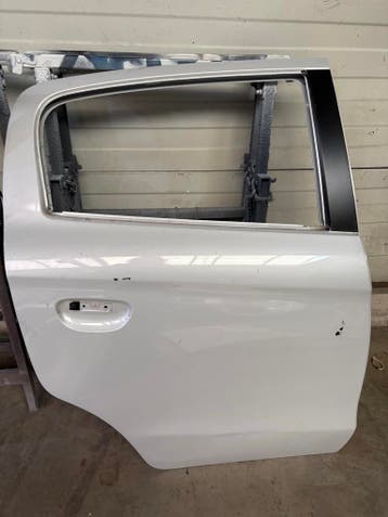 Mitsubishi spacestar achterportier rechts, Auto-onderdelen, Ophalen, Gebruikt, Rechts, Deur