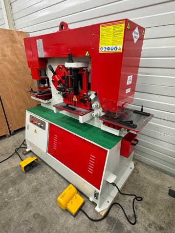 AYEL-TECH pons/knipmachine ponsmachine pons machine, Zo goed als nieuw