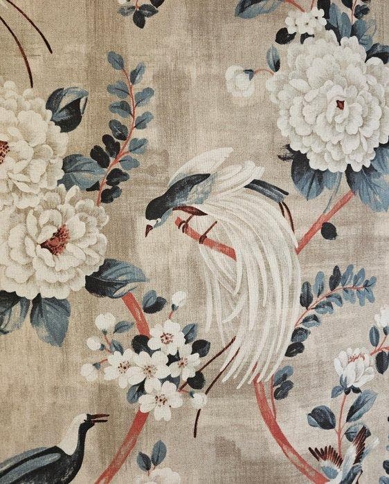 Exclusieve botanisch-ornithologische stof met beschilderde, Antiek en Kunst, Antiek | Kleden en Textiel