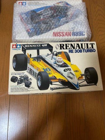 Tamiya 1:24 - Modelbouwdoos (2) - Nissan R89C; Renault RE, Hobby en Vrije tijd, Nieuw