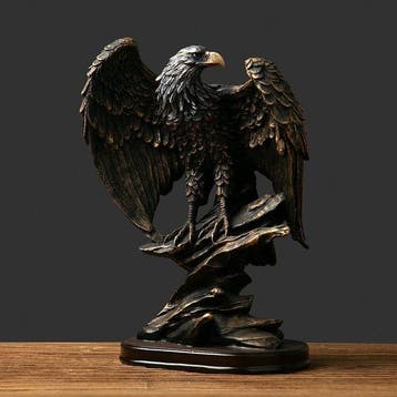 sculptuur, Majesty—Wings of Power: Bronze-toned resin