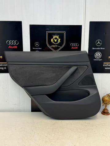 Portier bekleding 4-deurs links achter Tesla Model 3 bj.2019, Gebruikt