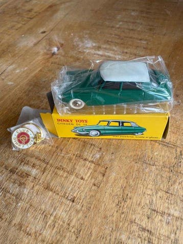 Dinky Toys 1:43 - Modelauto - Citroën DS 19 - 24CP / 24C, Nieuw