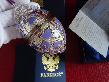 Figuur - Fabergé style - Imperial ornament Egg -Certificate, Nieuw