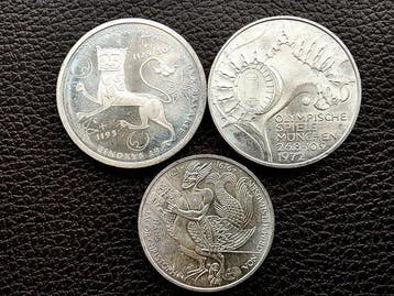 Duitsland, Bondsrepubliek Set of 3 coins: 5 & 10 Deutsche