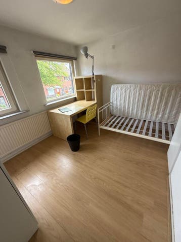 Te huur: Kamer Bloemfonteinstraat in Eindhoven, Huizen en Kamers