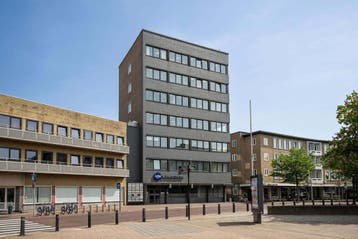 Kantoorruimte te huur Sittard Stationsplein 1, Huur, Kantoorruimte