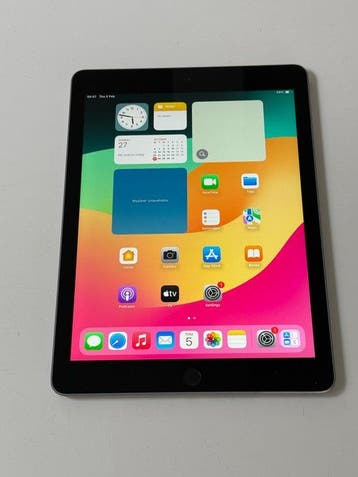 Apple iPad (6th generation) iPad 6th Gen (2018) 9.7, -, Spelcomputers en Games, Nieuw