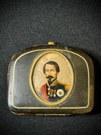 Kist - Leder - stofbekleding (rood) - messing - glas -