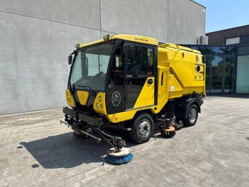 Veiling: Veegwagen Scarab Diesel 2009, Ophalen