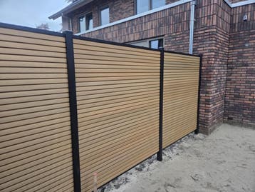 Composiet schutting modern | Rhombus | Onderhoudsarm, Nieuw, Kunststof