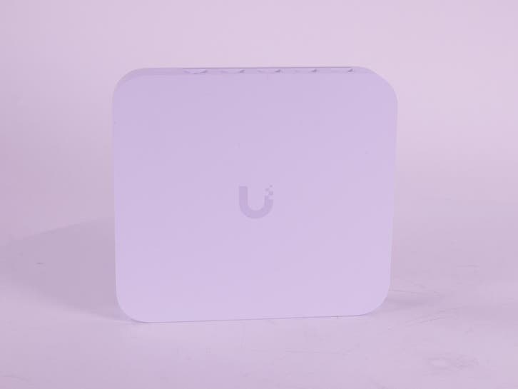 [RETOURDEAL] UniFi Gateway Max - Netwerkaccessoires, Computers en Software, Noodvoedingen (UPS), Ophalen of Verzenden