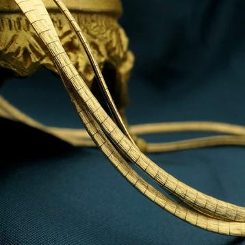 Gouden gematteerde omega schakelcollier (Ketting), Sieraden, Tassen en Uiterlijk, Ophalen of Verzenden, Gebruikt, Goud, Goud