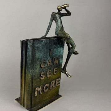 Dariusz Zielinski - “I CAN SEE MORE” - 70cm -bronze