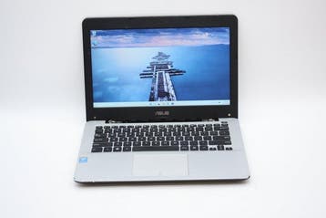 Compact 13 notebook: Asus X302LA | Intel Core i3-5005U CPU, Nieuw
