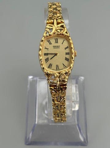 Seiko - Rare JDM 2320-6140 | Sculptural Integrated Jewelry