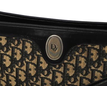Een vintage Christian Dior handtas, Gebruikt