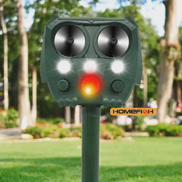 Solar Dier Afweerder Ultrasoon met LED Verlichting - Honden,