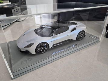 BBR 1:18 - Model sportwagen - Maserati MC20 Bianco Audace -, Hobby en Vrije tijd, Modelauto's | 1:5 tot 1:12, Nieuw