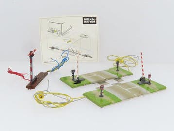 Märklin Z - 8992/8940 - Modeltreinsporen (2) - Elektrische, Nieuw