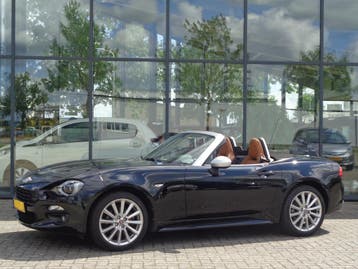 Fiat 124 Spider 1.4 16v Multiair Leer Clima Bose 1e eig. NL!, Auto's, Dealer onderhouden, Achterwielaandrijving, Traction-control