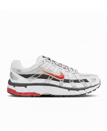 Nike P-6000 White Gold Red, Kleding | Heren, Ophalen of Verzenden, Nieuw