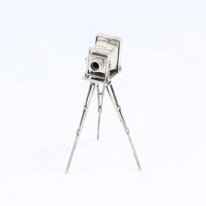 Medusa Oro - Camera op statief - Beeldje - .925 zilver, Antiek en Kunst, Antiek | Goud en Zilver