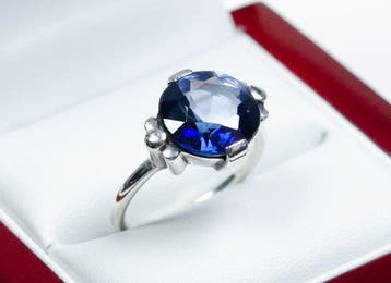 - min. 800 zilver - Saphir-Verneuil - Ring