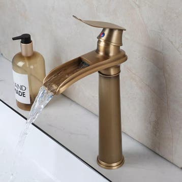 Landelijke bronskleurige watervalkraan mengkraan, Verzenden, Nieuw, Kraan