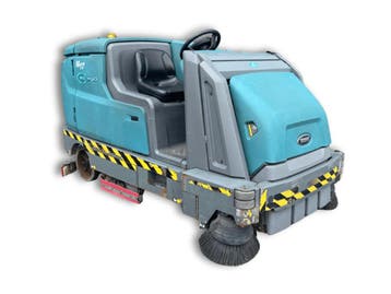 Tennant M17 veegschrobmachine, Ophalen of Verzenden