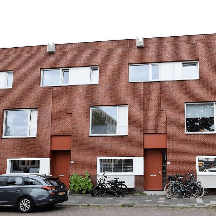 Appartement in Groningen gevonden voor €2395,- pm, Huizen en Kamers, Huizen te huur, Direct bij eigenaar, Groningen, Appartement