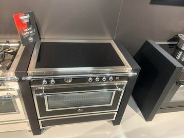 Bertazzoni HER95I1ENET Inductie Fornuis 90 cm, Showroommodel, Ophalen, 60 cm of meer, Nieuw, Energieklasse A of zuiniger