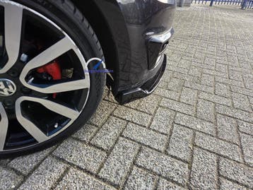 Splitter Spoiler Op Voorbumper Hoogglans Zwart Geschikt V..., Ophalen of Verzenden