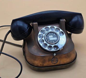 Atea RTT 56B - Analoge telefoon - Koper, Bakeliet, Antiek en Kunst