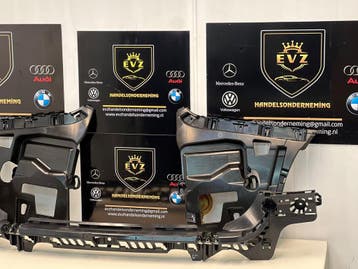 BMW 3-serie bumpergeleider set bj.2018 art.51127384465, Auto-onderdelen, Gebruikt, BMW, Bumper