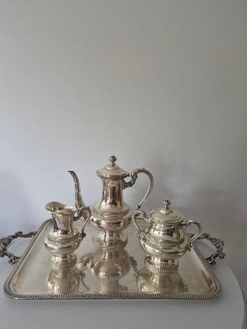 Wiskemann - Koffie- en theeservies (4) - Antique 4-Piece, Antiek en Kunst