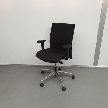 Interstuhl bureaustoel - zwarte stof, Huis en Inrichting, Bureaustoelen, Ophalen of Verzenden, Nieuw