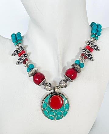 turkoois - koraal - vintage Tibetaans zilver - Halsketting