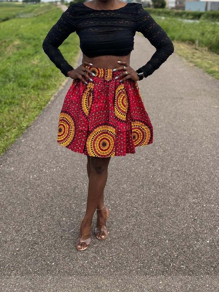 Afrikaanse print mini rok - Rode Dotted Patterns - S, Kleding | Dames, Rokken, Nieuw, Ophalen of Verzenden