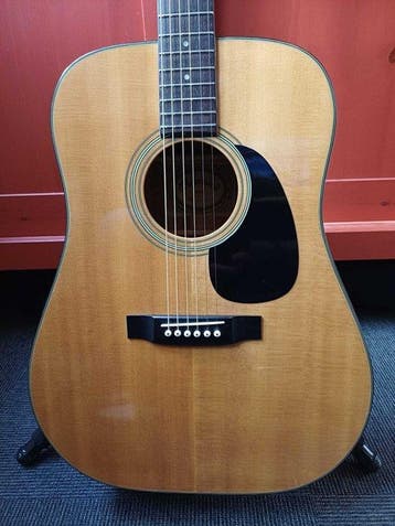 C.F. Mountain - W300 Lawsuit Rare Martin D18 copy - -, Nieuw