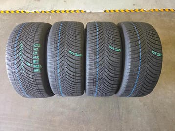 235/40/19 96Y GOODYEAR 4SEIZOENSBANDEN 6,1MM PROFIEL 4X, Gebruikt, 235 mm, All Season, Band(en)