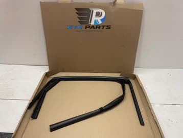 Deur rubber rechts achter - Ford Kuga III - OEM: 259582..., Verzenden, Nieuw, Deur