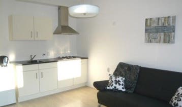 Te Huur 2 Kamer Appartement Graafseweg In Den bosch, Noord-Brabant,  Den bosch, Direct bij eigenaar, Appartement