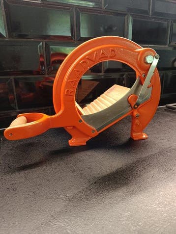 Raadvad - Ove Larsen - Broodsnijmachine - 294 - Gietijzer,, Antiek en Kunst
