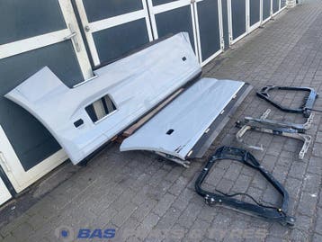 Sideskirt Set Renault T-Serie 7482234266, Ophalen, Gebruikt, Renault, Carrosserie en Plaatwerk